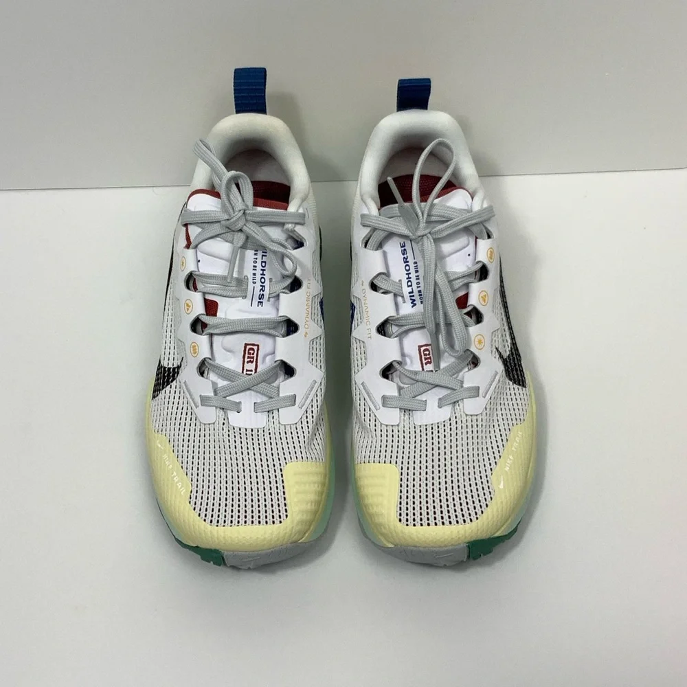 Nike Women's Snikers Sz 7.5 React Wildhorse Trail Hiking Running Shoe DR2689 101 - Picture 6 of 16